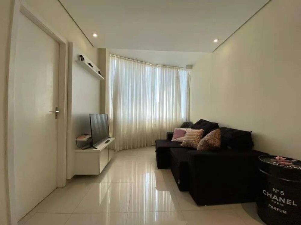 Apartamento à venda com 2 quartos, 60m² - Foto 5