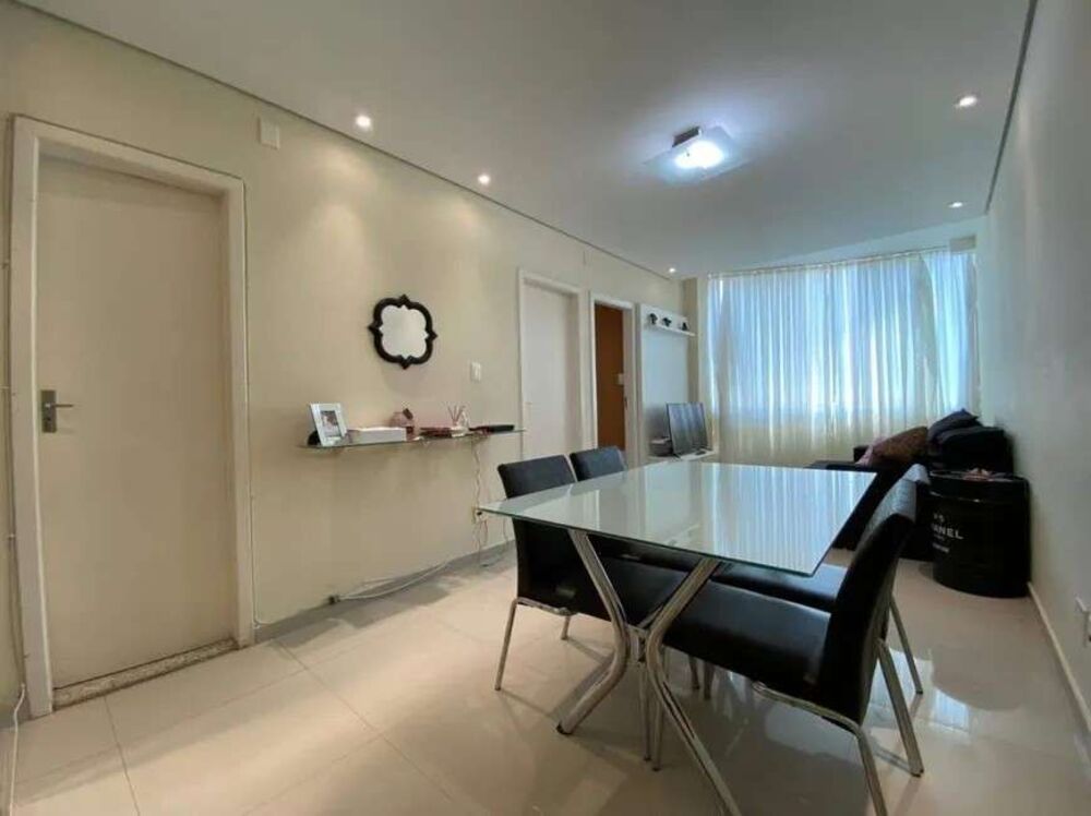 Apartamento à venda com 2 quartos, 60m² - Foto 1