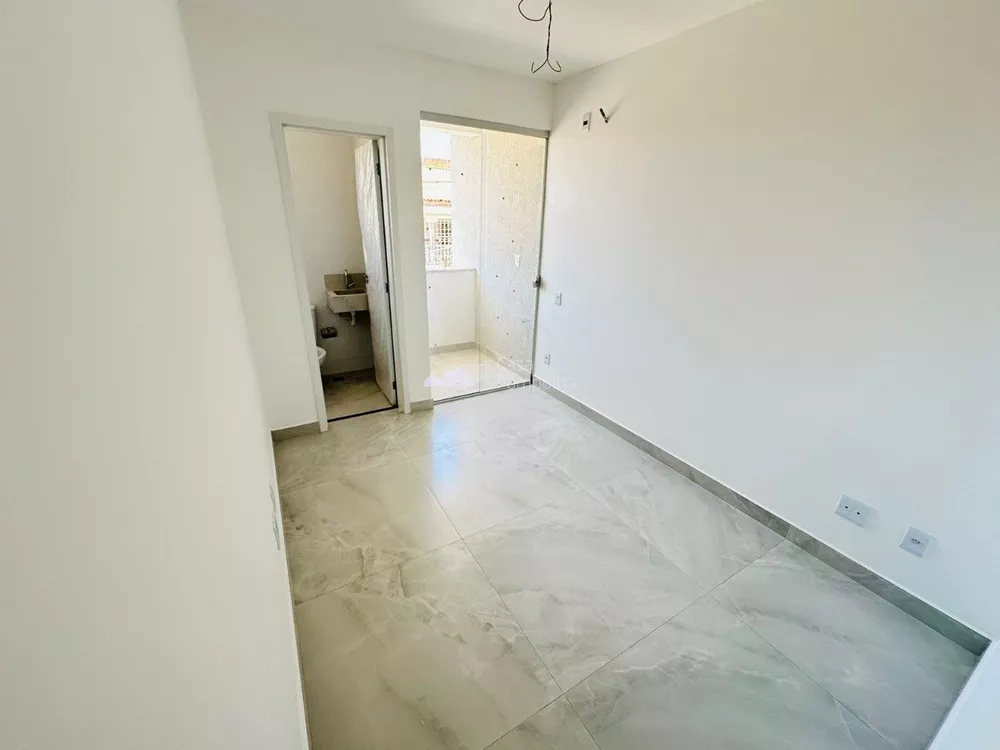 Casa à venda com 2 quartos, 110m² - Foto 19