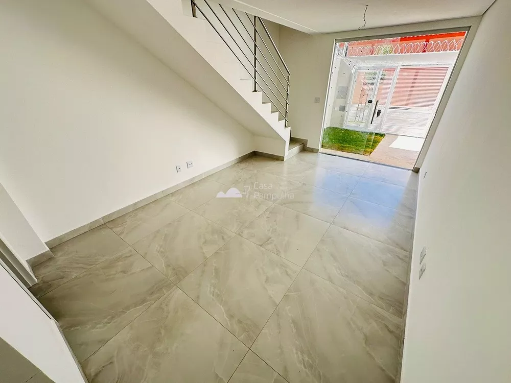 Casa à venda com 2 quartos, 110m² - Foto 13