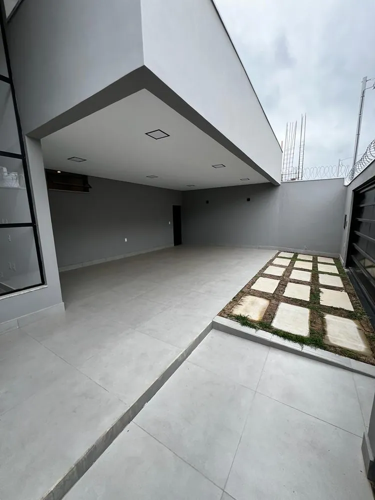 Casa, 3 quartos, 210 m² - Foto 1