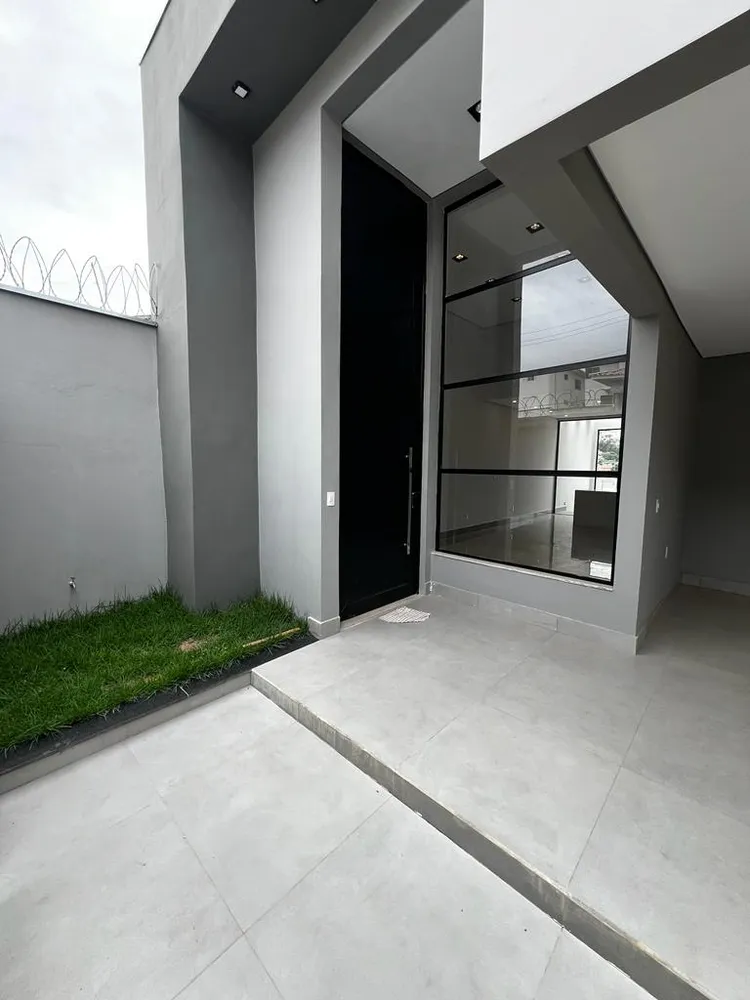 Casa, 3 quartos, 210 m² - Foto 2