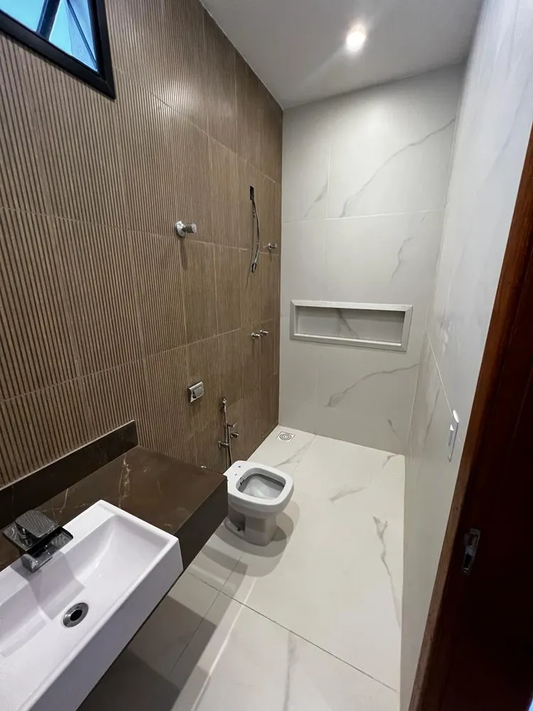 Casa, 3 quartos, 210 m² - Foto 3