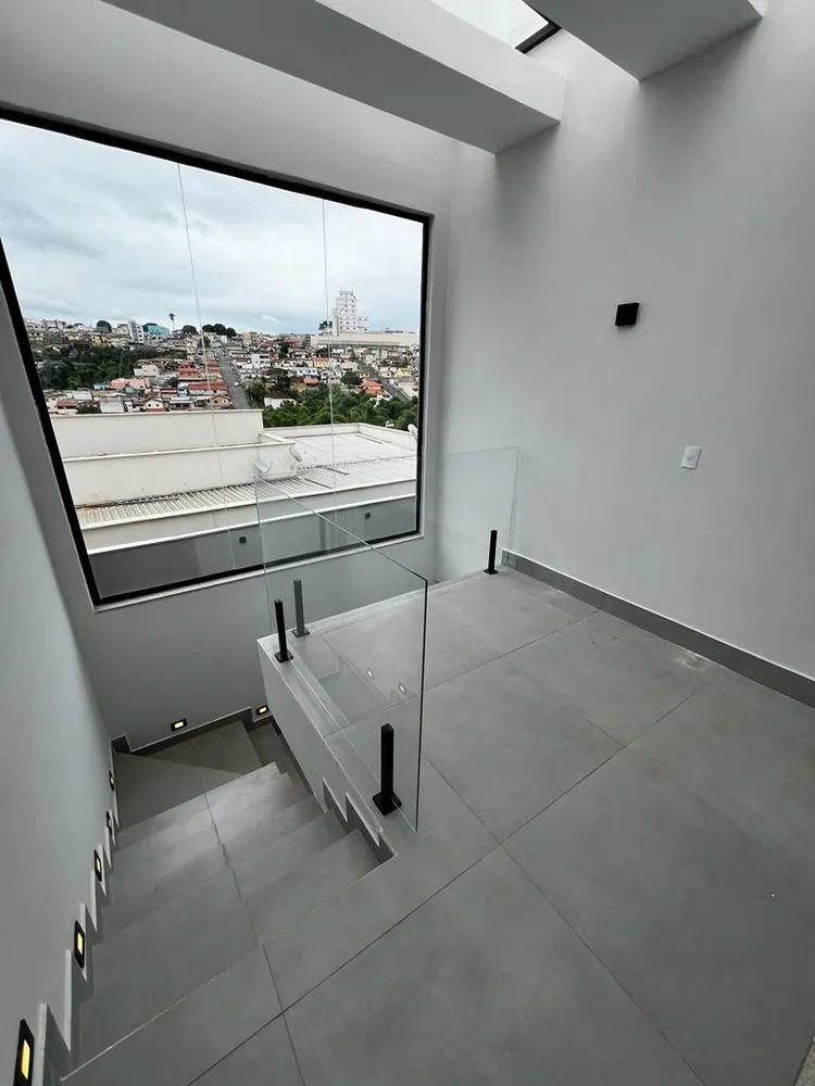 Casa, 3 quartos, 210 m² - Foto 4