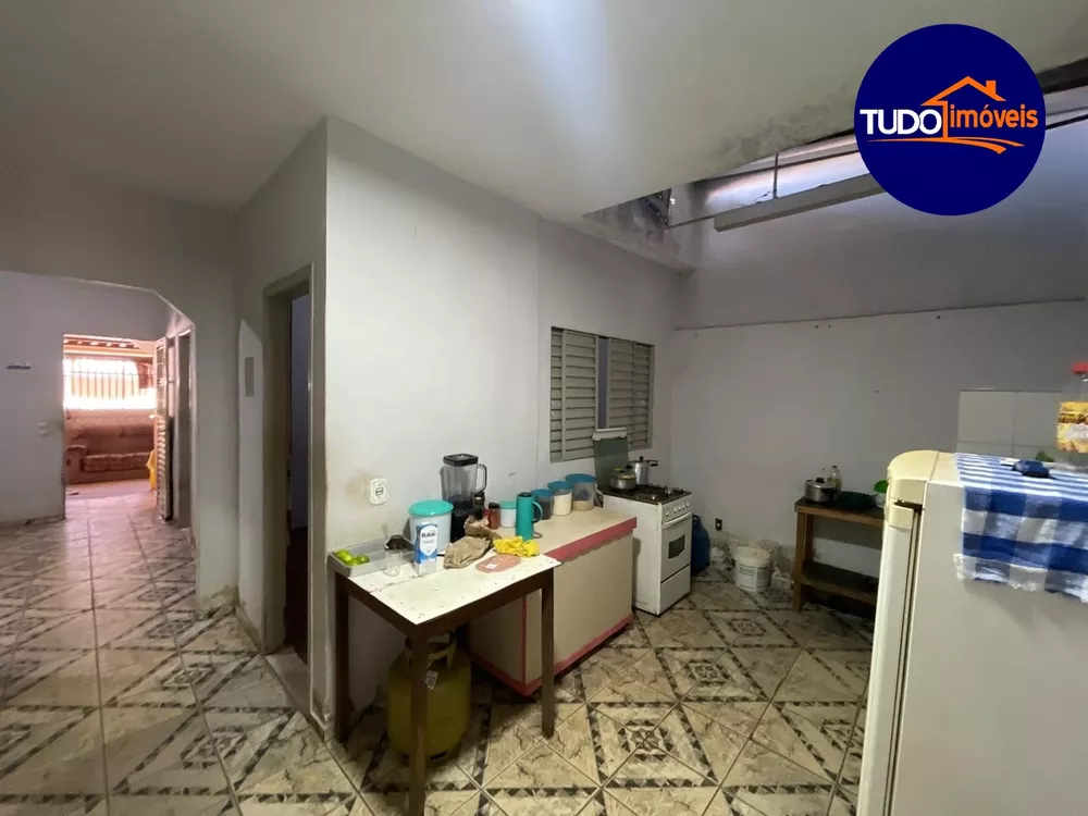 Casa à venda com 3 quartos, 144m² - Foto 15