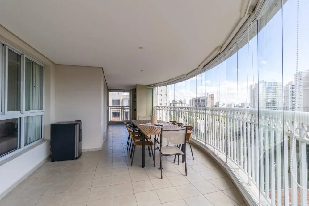 Apartamento, 4 quartos, 247 m² - Foto 4