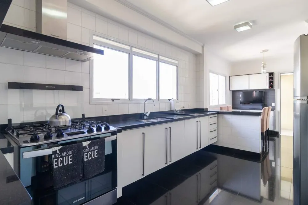 Apartamento, 4 quartos, 247 m² - Foto 10