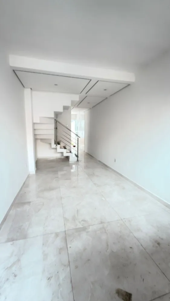 Casa, 2 quartos, 90 m² - Foto 1
