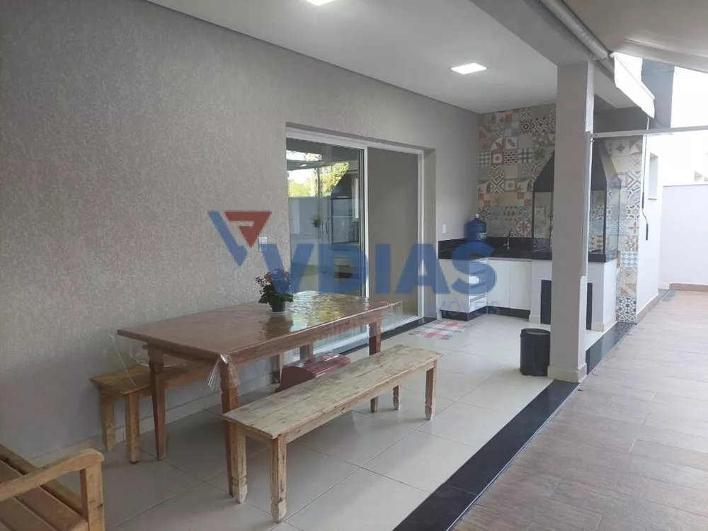 Casa de Condomínio à venda com 4 quartos, 300m² - Foto 22