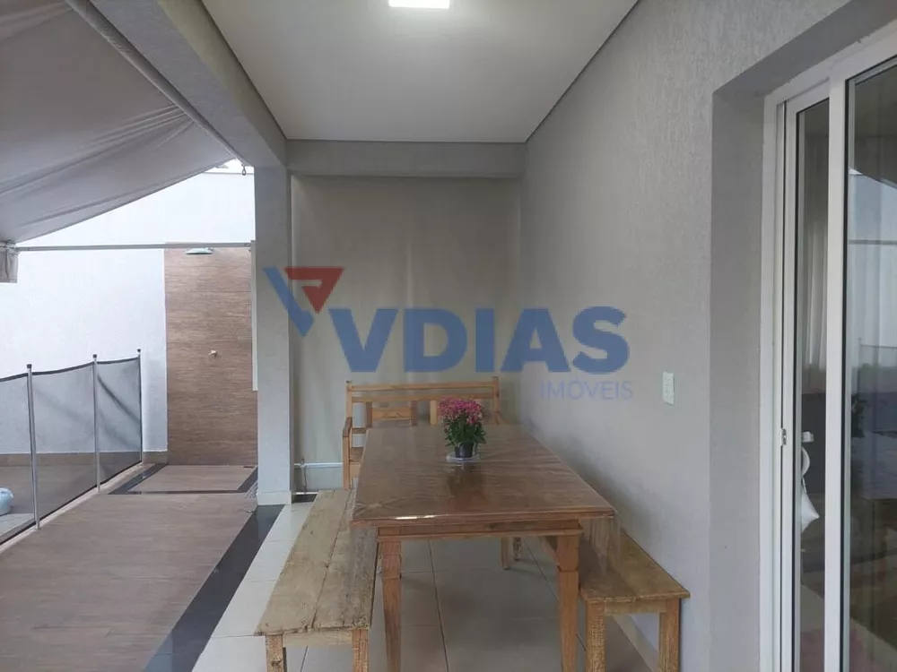 Casa de Condomínio à venda com 4 quartos, 300m² - Foto 25