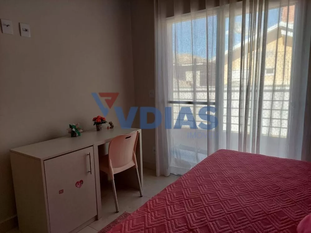 Casa de Condomínio à venda com 4 quartos, 300m² - Foto 10