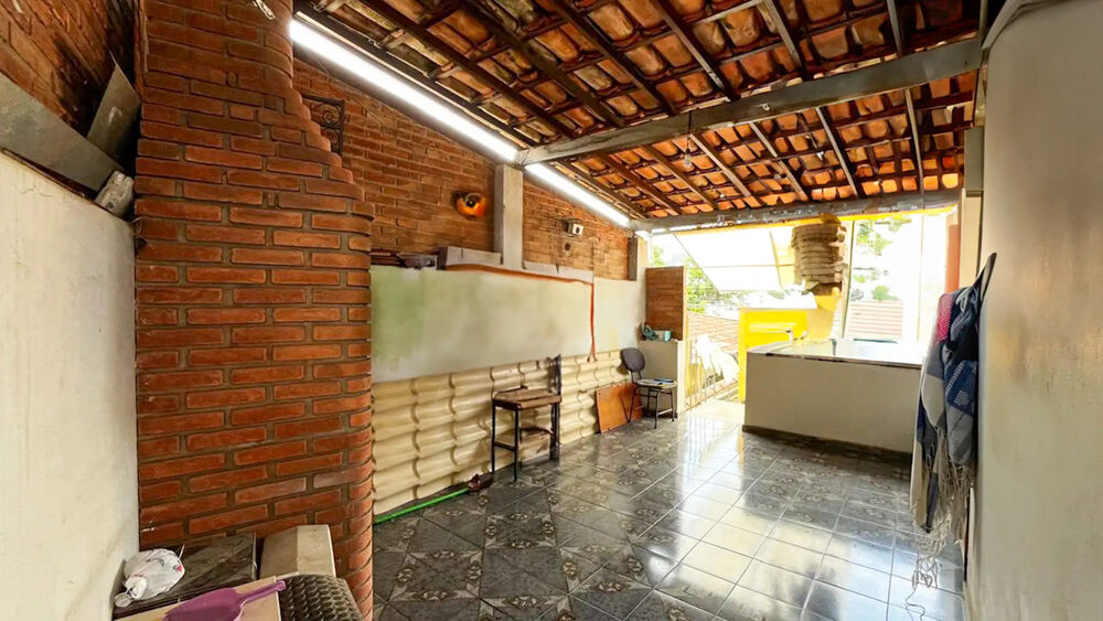 Casa à venda com 3 quartos, 180m² - Foto 4