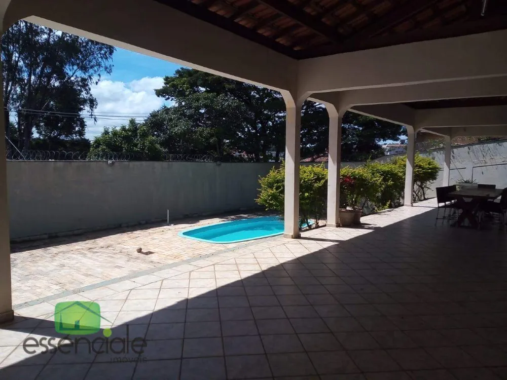 Casa, 5 quartos, 329 m² - Foto 4