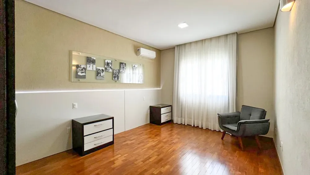 Casa, 4 quartos, 333 m² - Foto 13