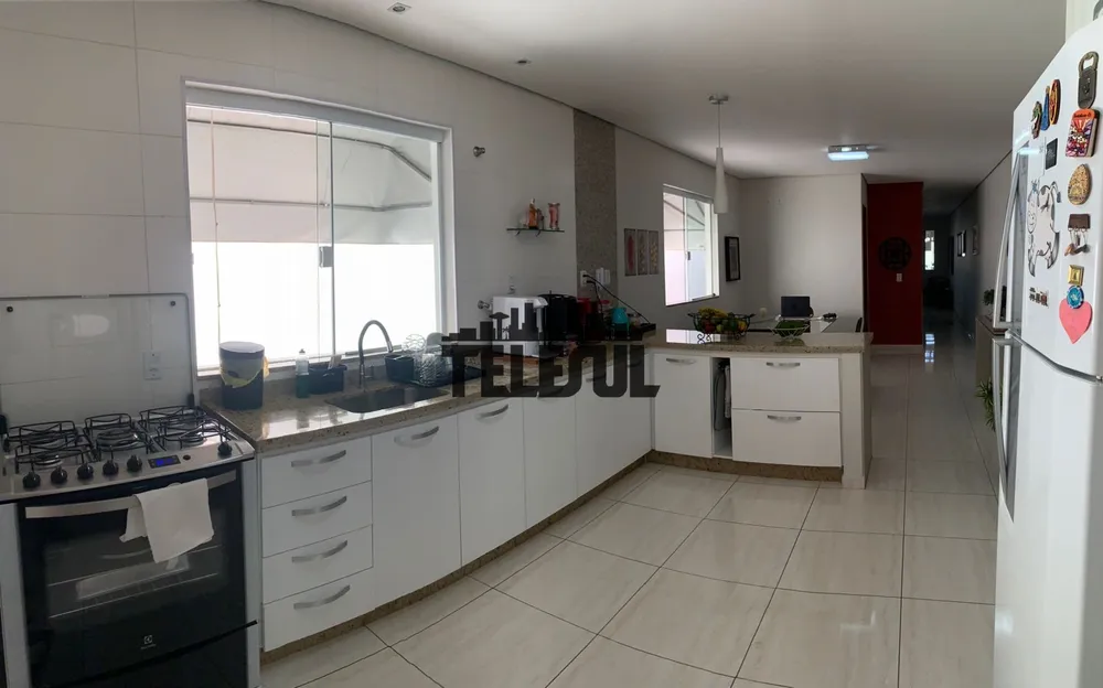Casa, 3 quartos, 180 m² - Foto 4