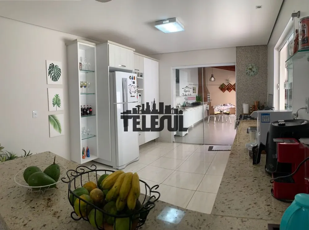 Casa, 3 quartos, 180 m² - Foto 5