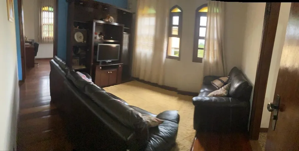 Casa, 4 quartos, 270 m² - Foto 4