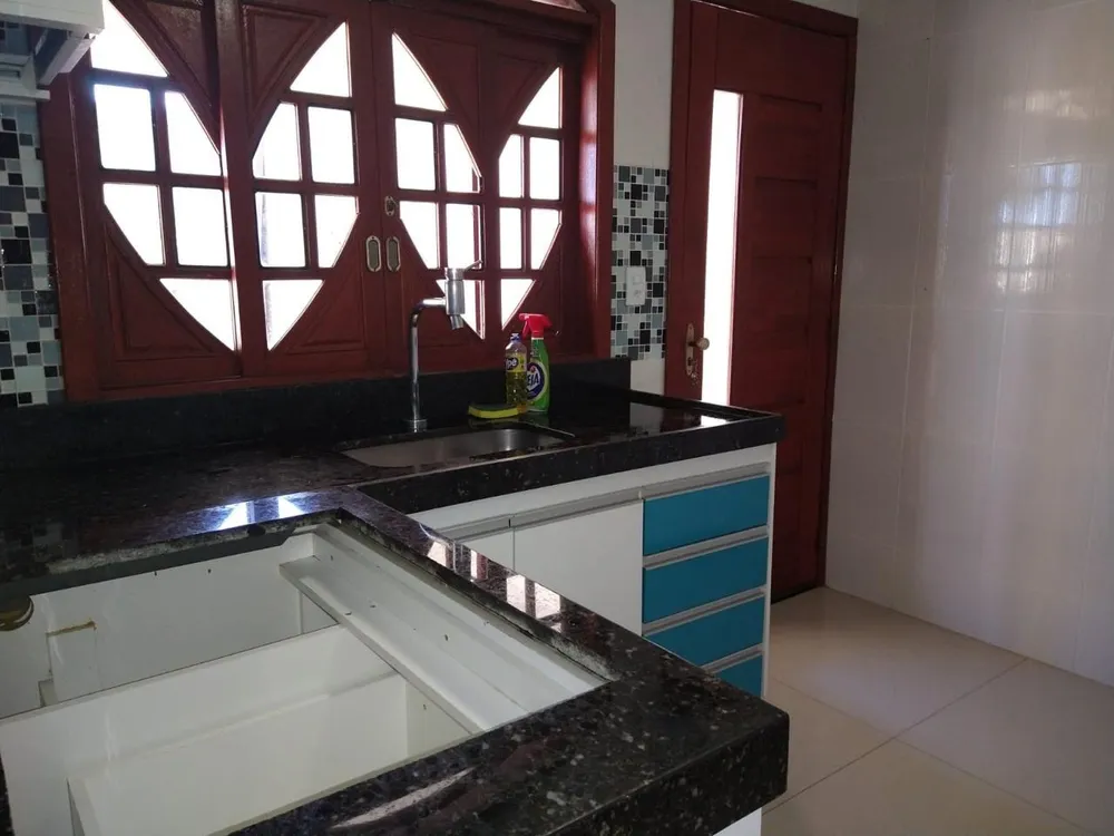Casa, 4 quartos, 270 m² - Foto 8