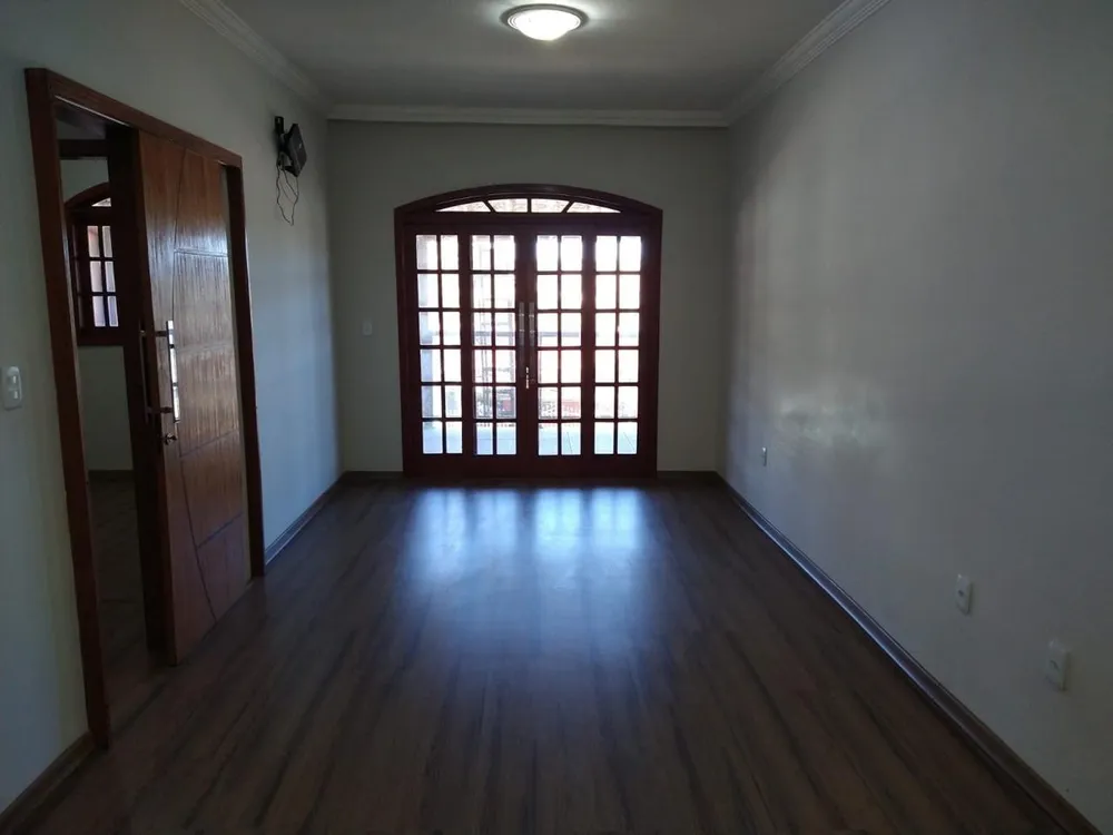 Casa, 4 quartos, 270 m² - Foto 7