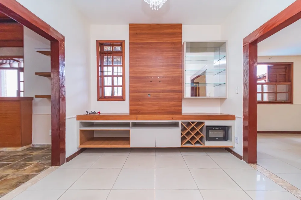 Casa, 4 quartos, 210 m² - Foto 6