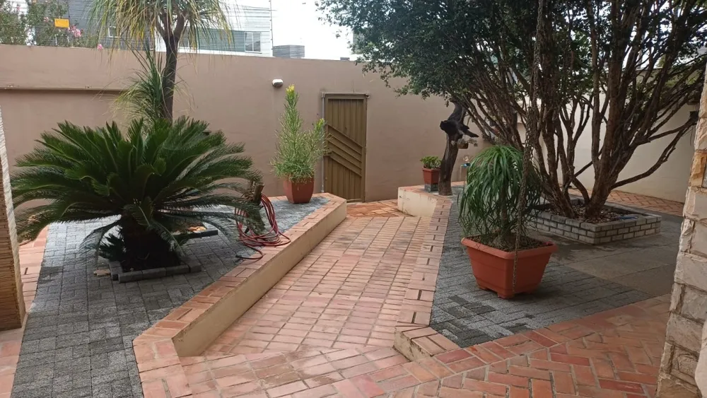 Casa, 6 quartos, 390 m² - Foto 3