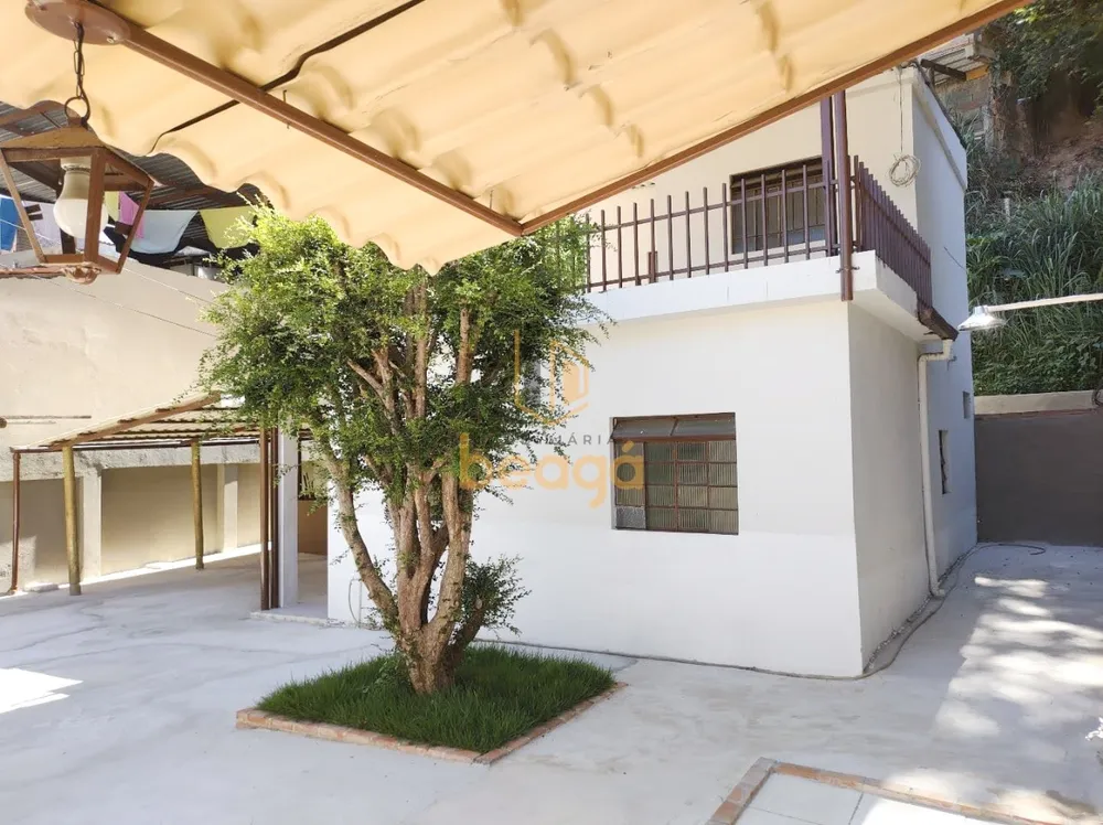 Casa, 3 quartos, 260 m² - Foto 1