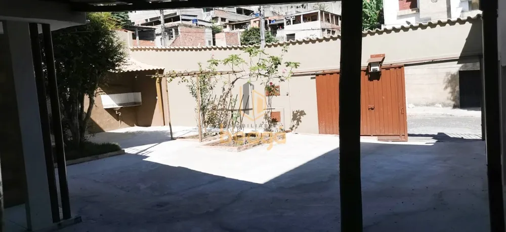 Casa, 3 quartos, 260 m² - Foto 10