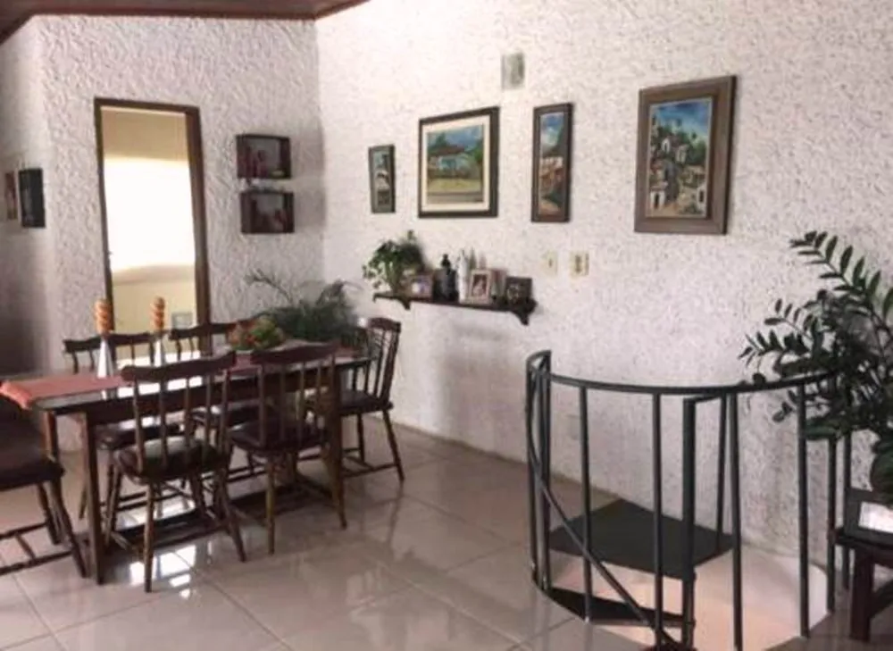 Cobertura, 3 quartos, 230 m² - Foto 4
