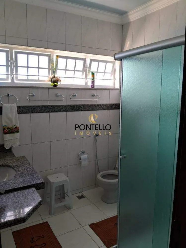 Casa, 3 quartos, 240 m² - Foto 11
