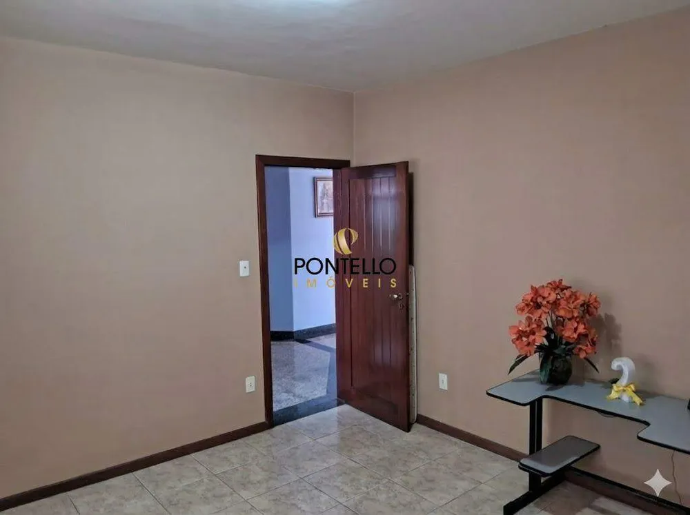 Casa, 3 quartos, 240 m² - Foto 13