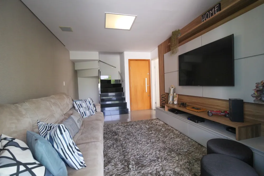 Cobertura, 4 quartos, 219 m² - Foto 2