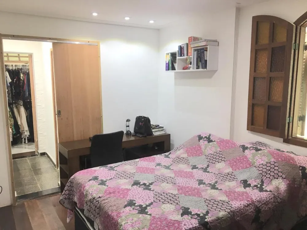 Casa, 3 quartos, 240 m² - Foto 9