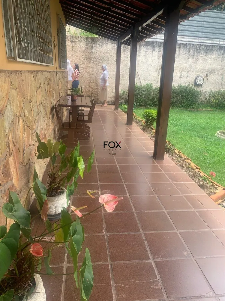 Casa, 3 quartos, 300 m² - Foto 2