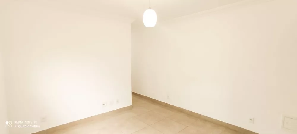 Apartamento à venda com 2 quartos, 60m² - Foto 3