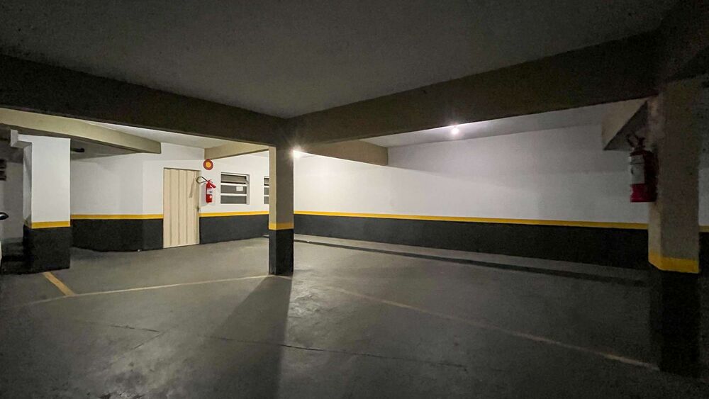 Apartamento à venda com 3 quartos, 120m² - Foto 3