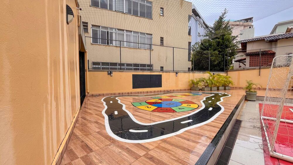 Apartamento à venda com 3 quartos, 120m² - Foto 2
