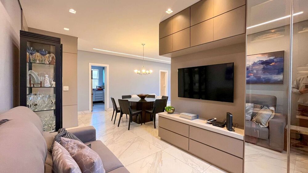 Apartamento à venda com 3 quartos, 120m² - Foto 1