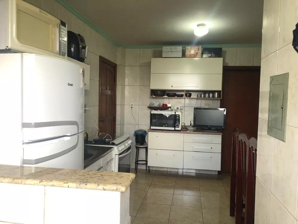 Apartamento à venda com 2 quartos, 80m² - Foto 2