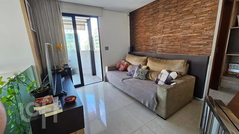 Apartamento à venda com 2 quartos, 140m² - Foto 5