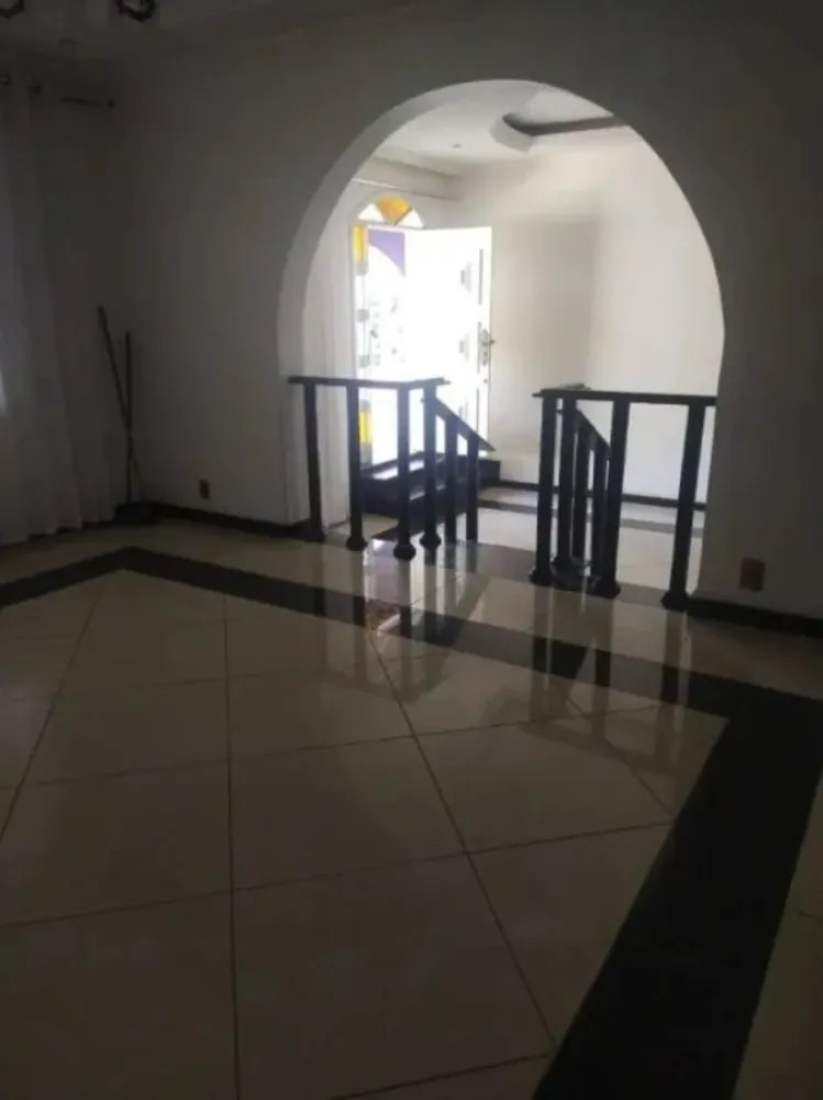 Casa, 4 quartos, 300 m² - Foto 6