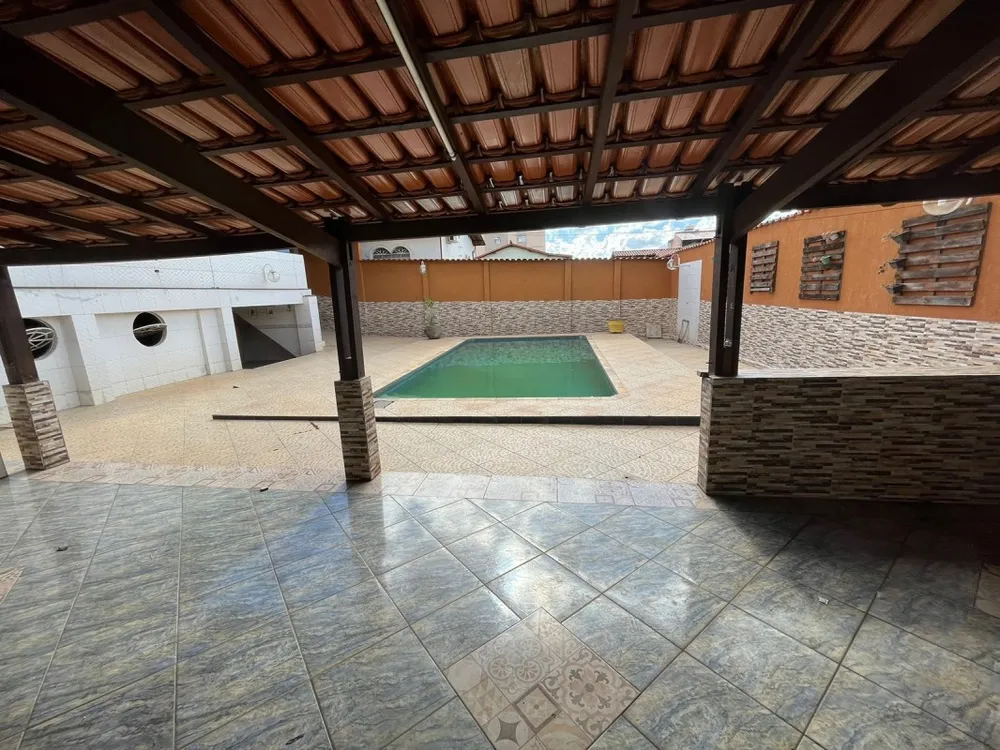 Casa, 4 quartos, 300 m² - Foto 3