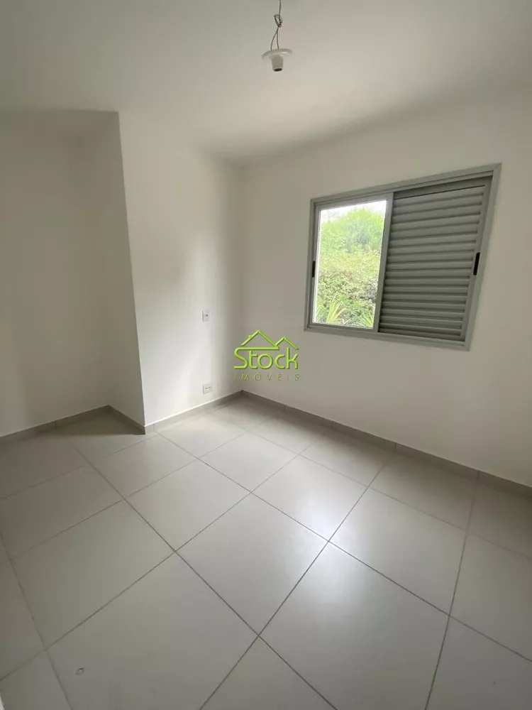 Apartamento à venda com 3 quartos, 83m² - Foto 3