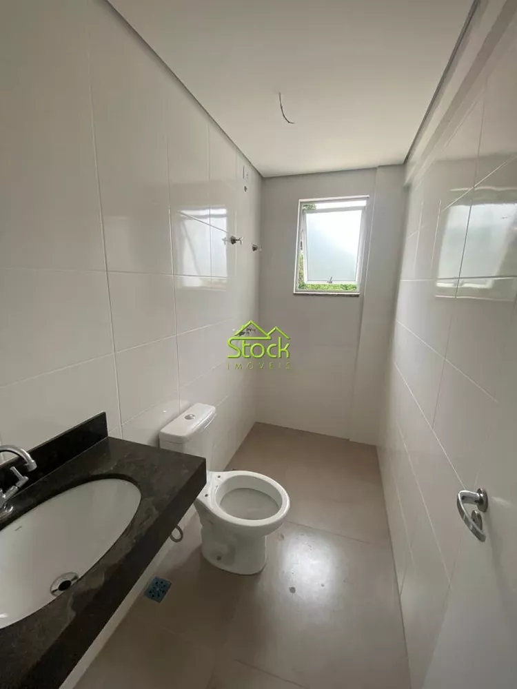 Apartamento à venda com 3 quartos, 83m² - Foto 4