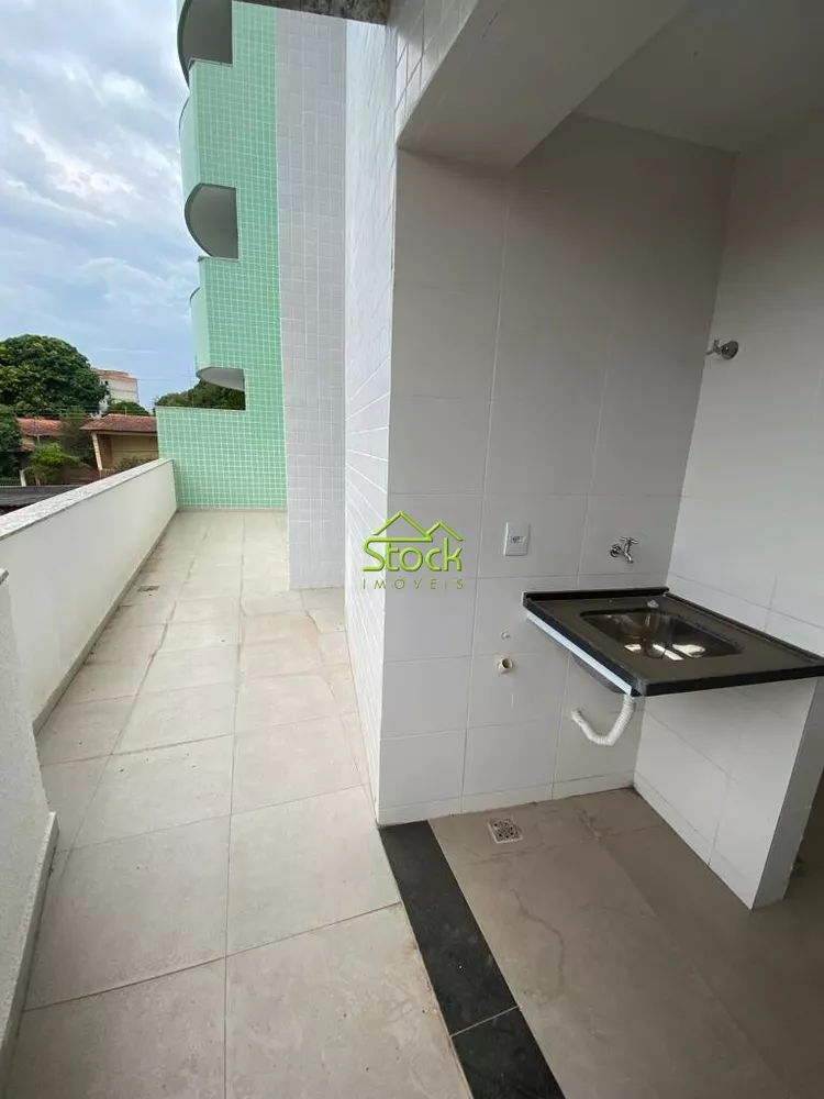 Apartamento à venda com 3 quartos, 83m² - Foto 8