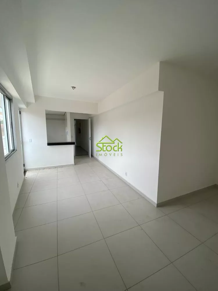 Apartamento à venda com 3 quartos, 83m² - Foto 9