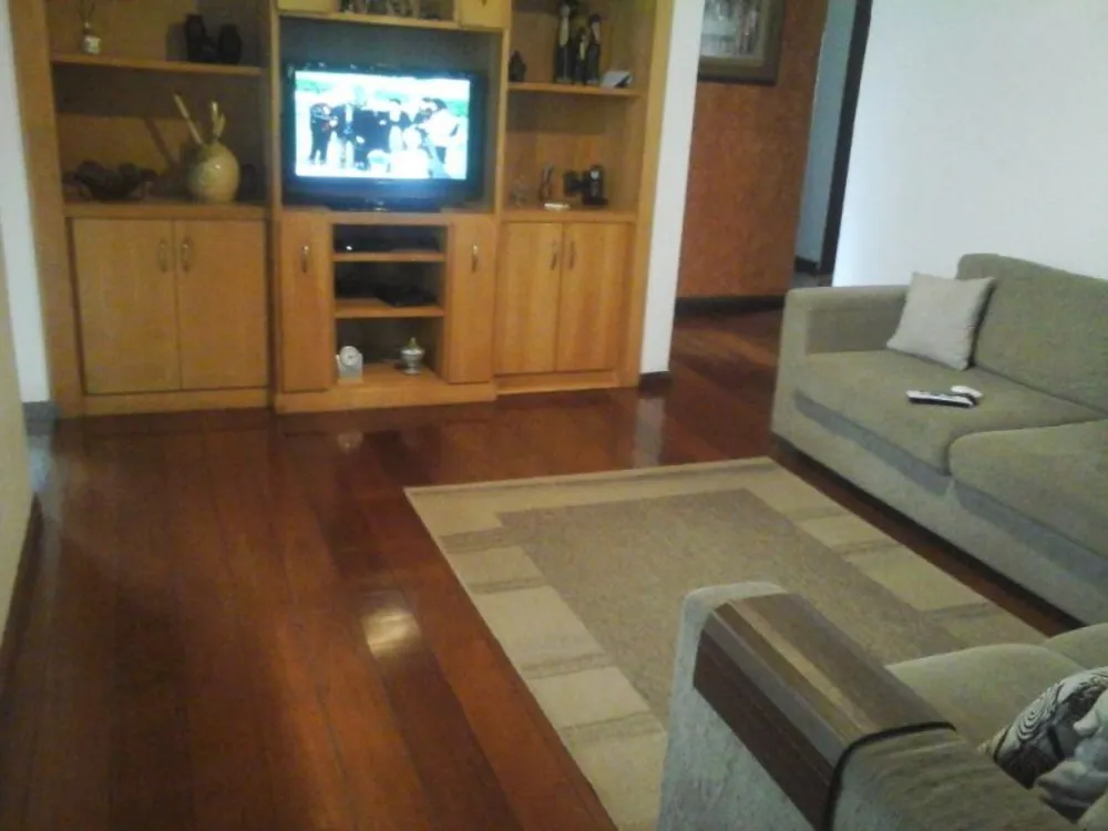 Casa, 4 quartos, 280 m² - Foto 1