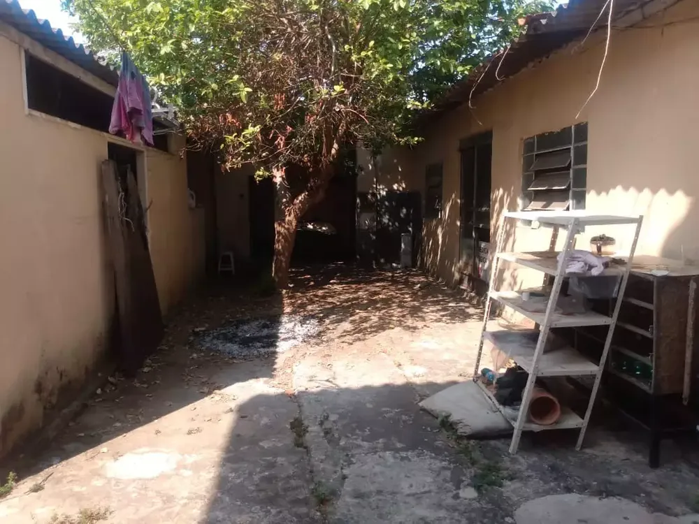 Casa, 4 quartos, 300 m² - Foto 1