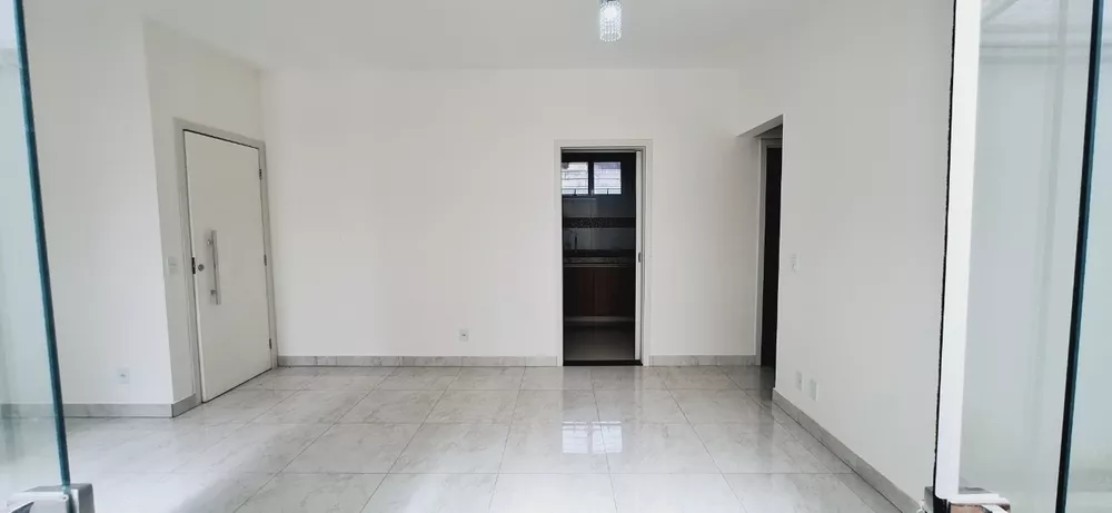 Apartamento à venda com 3 quartos, 129m² - Foto 4