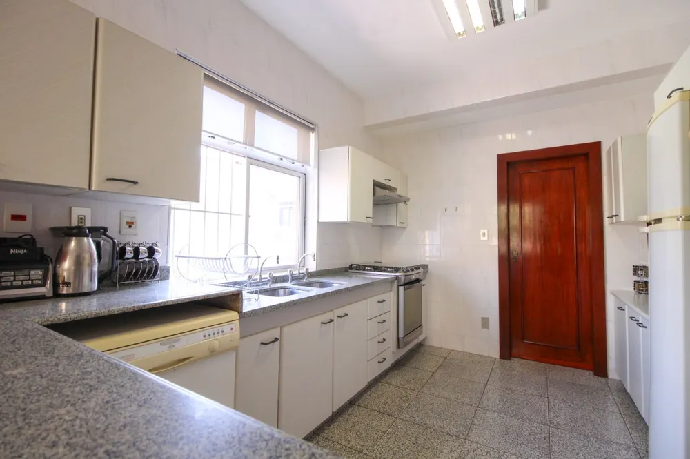 Cobertura, 4 quartos, 246 m² - Foto 5