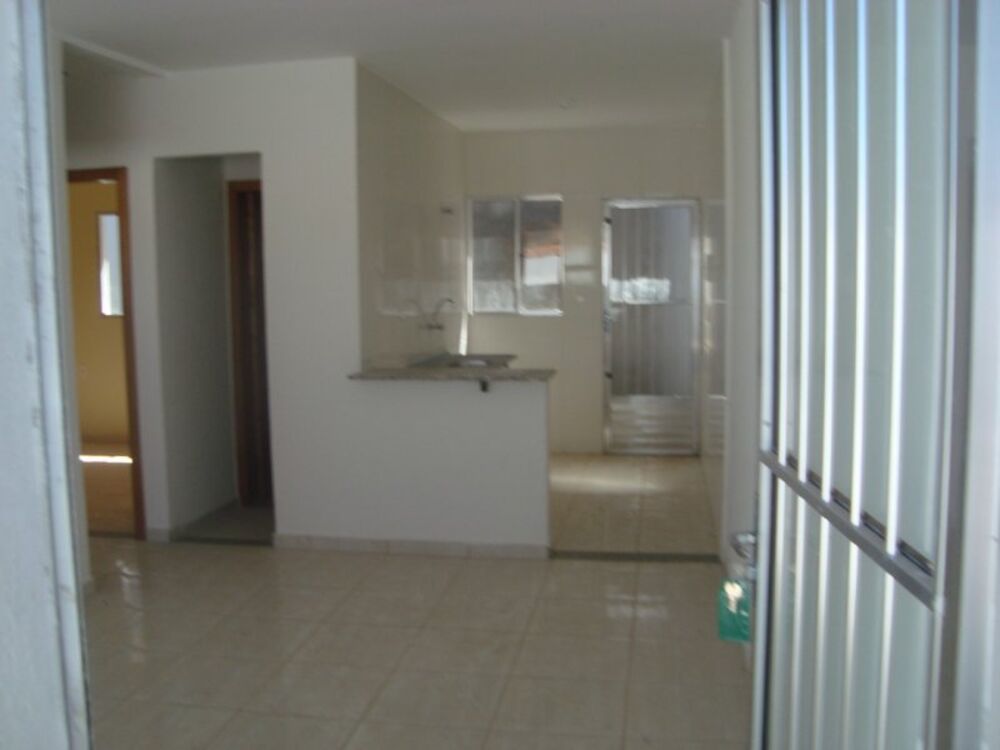 Casa à venda com 2 quartos, 50m² - Foto 6
